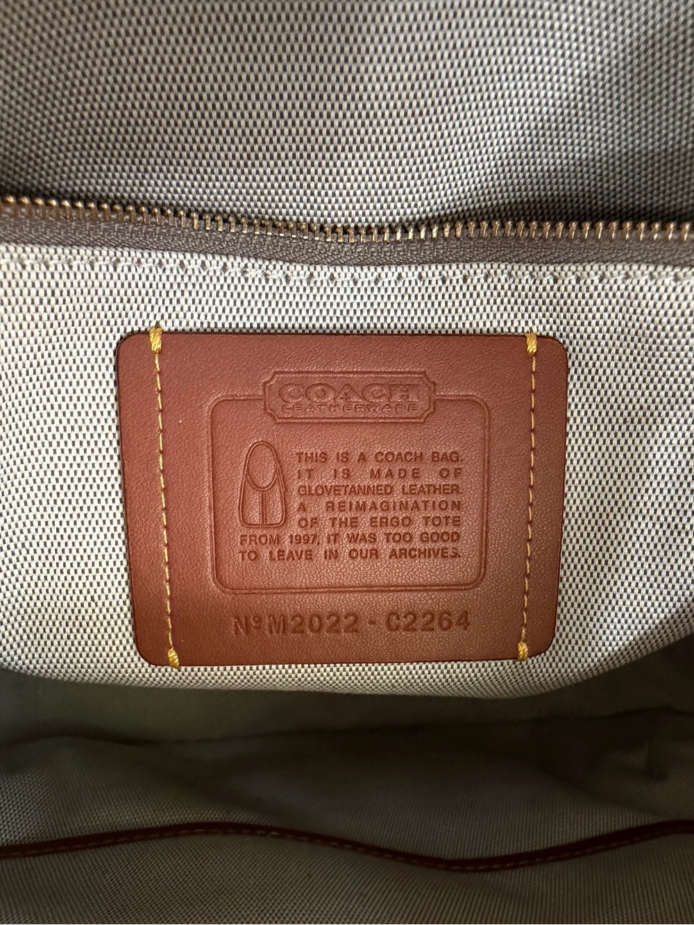 COACH Originals Large Ergo Shoulder Bag 33 Green Glovetanned Leather Brass C2264 - Picture 13 of 16